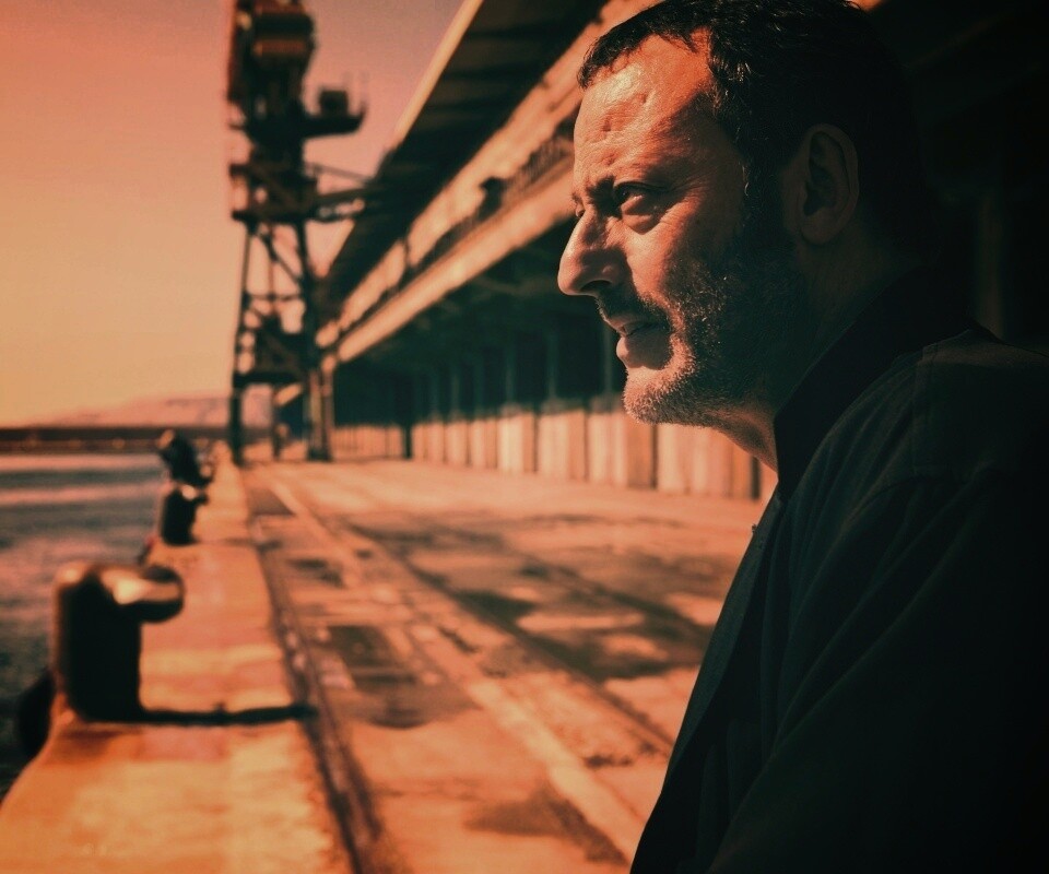 Жан Рено в порту обои