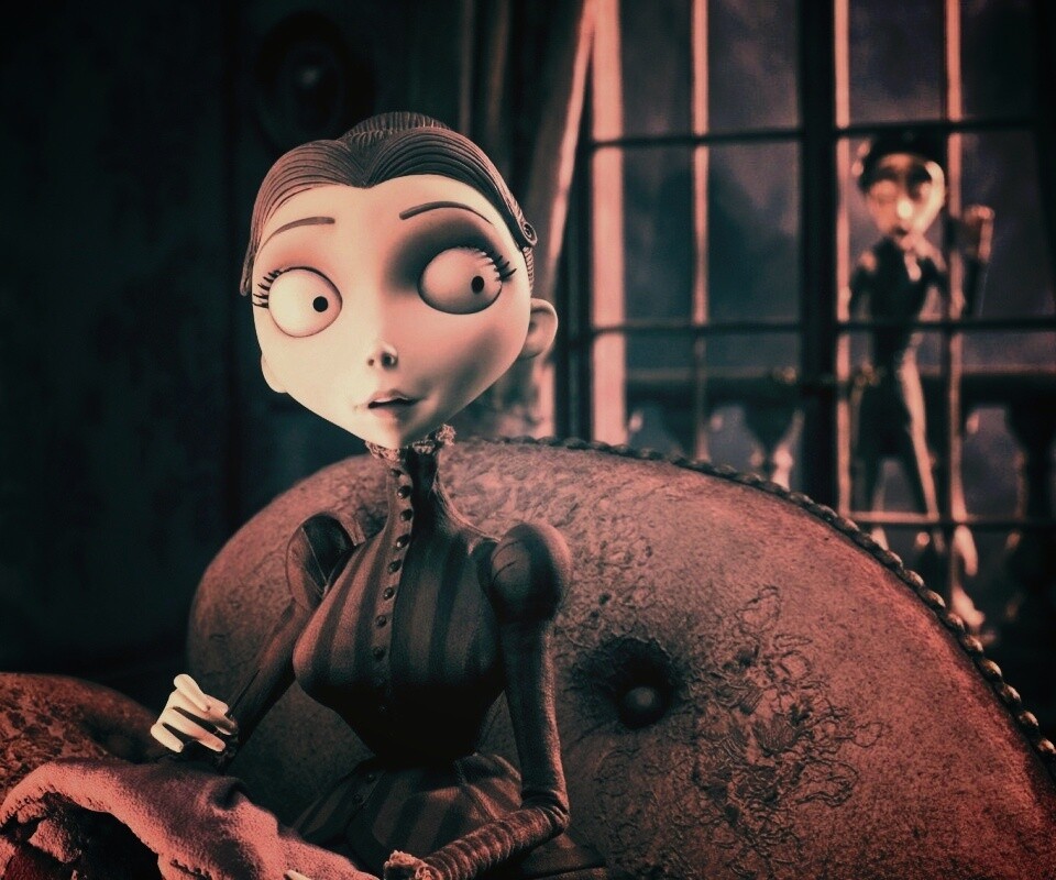 Мертвая невеста вышивает обои