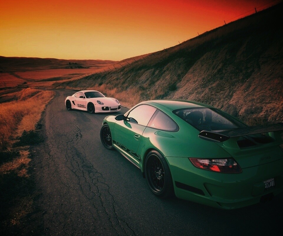 Два порша на горной дороге обои