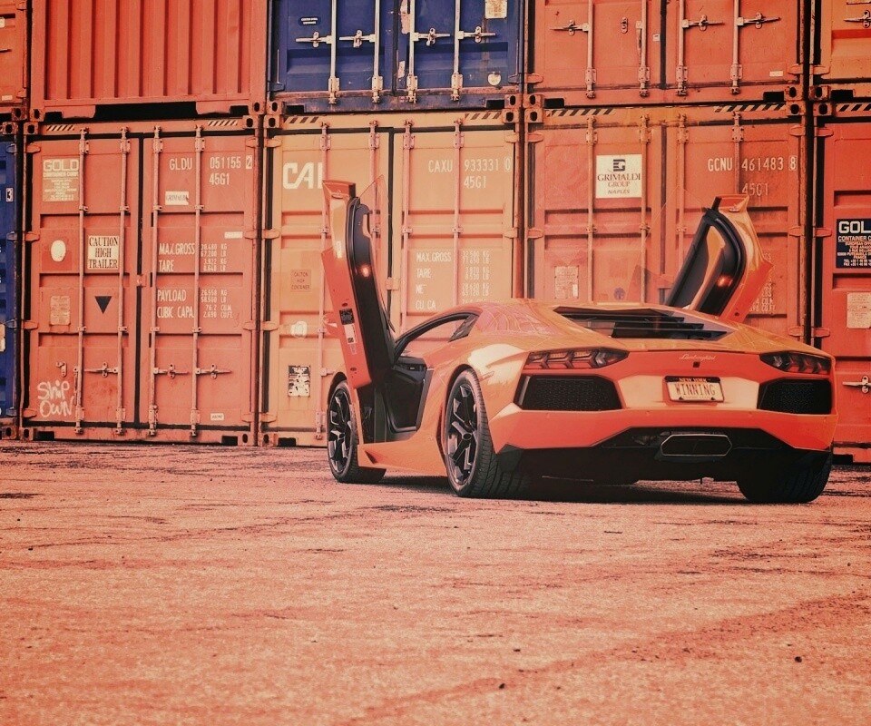 Оранжевый Авентадор обои