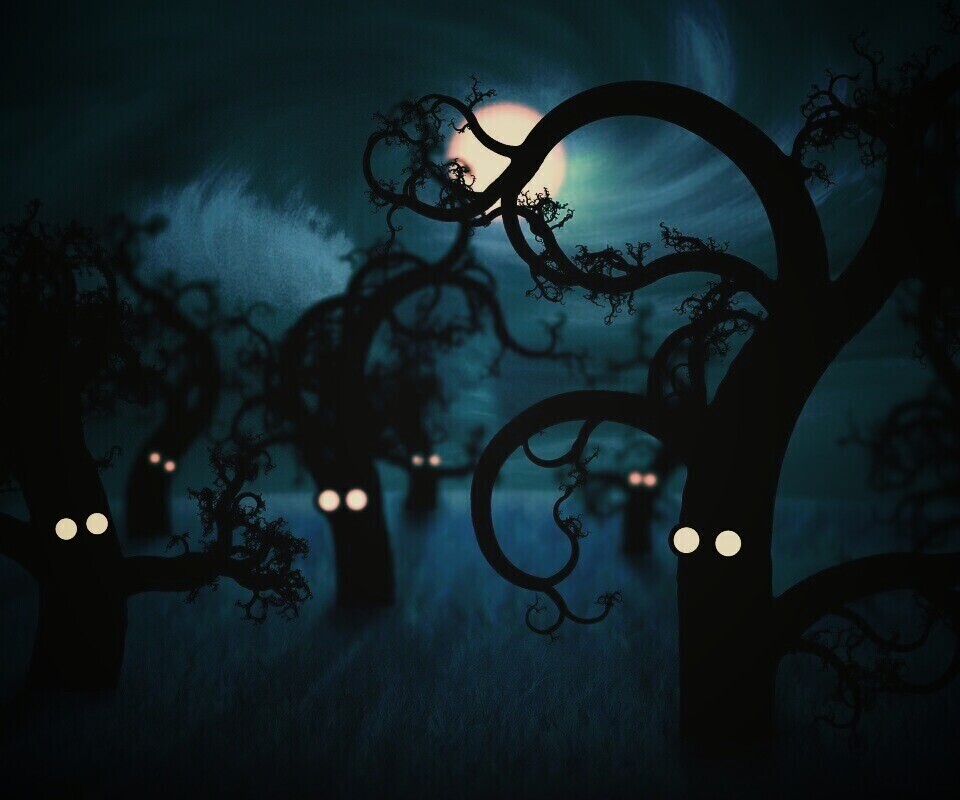 Страшно ночью в лесу обои