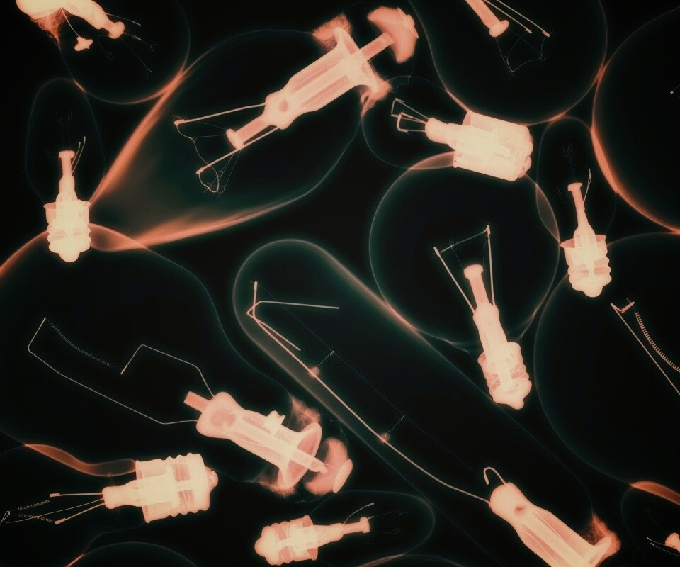 Лампочки под рентгеном обои