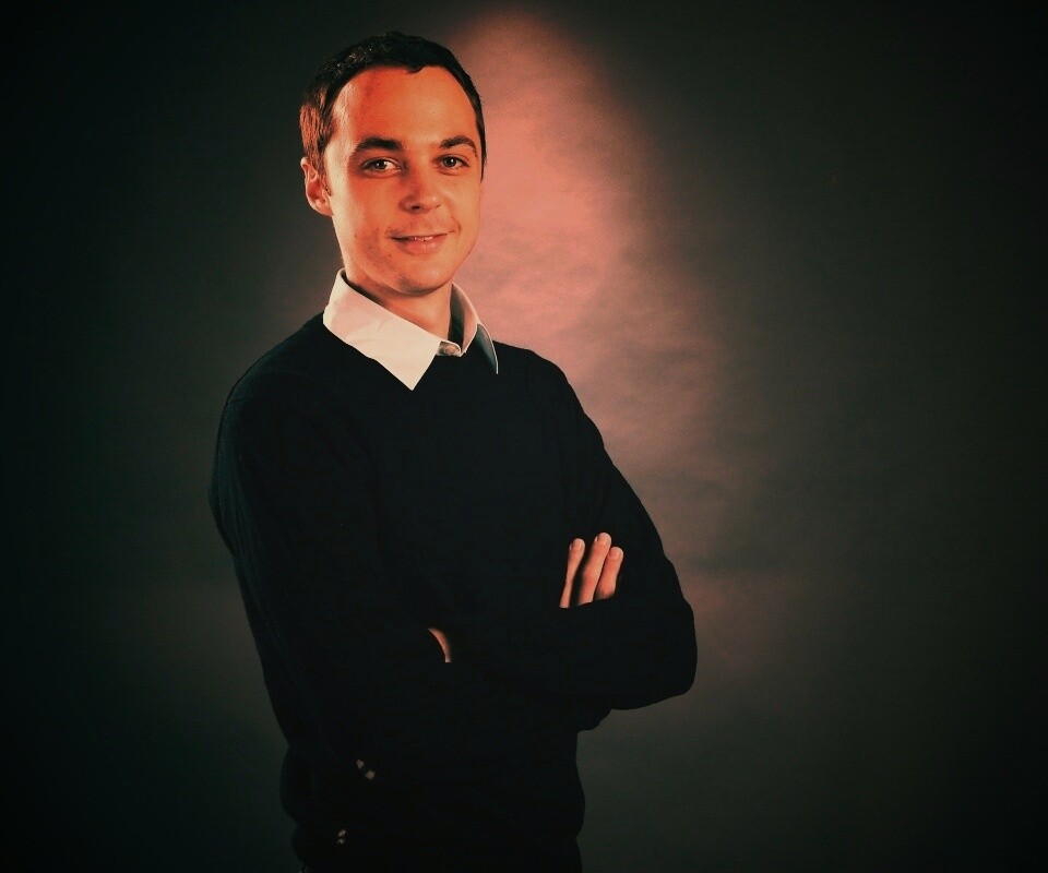 Джим Парсонс студийное фото обои