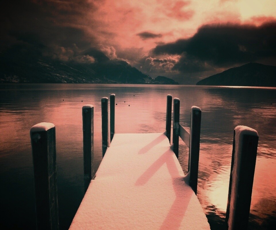 Заснеженный причал обои