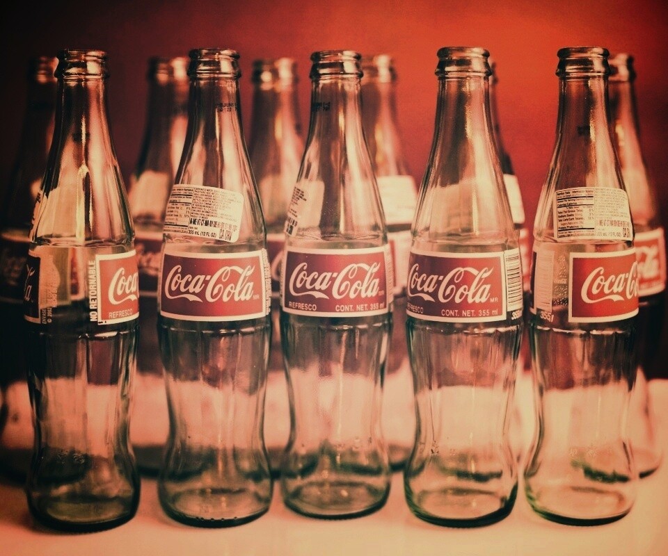 Бутылки Кока Колы обои