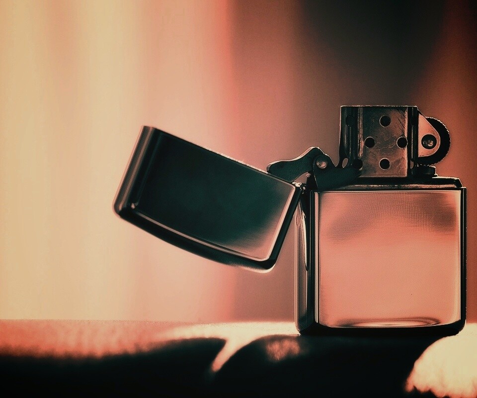 Зажигалка обои