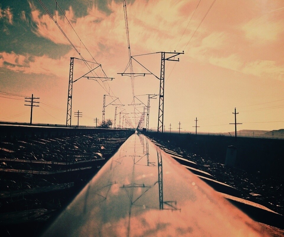 Отражение в рельсе обои