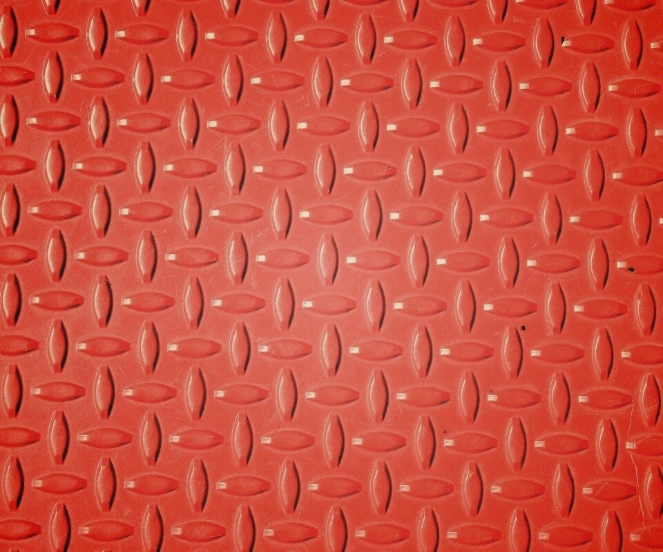 Стальной лист красного цвета обои