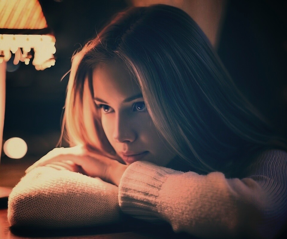 Задумалась обои