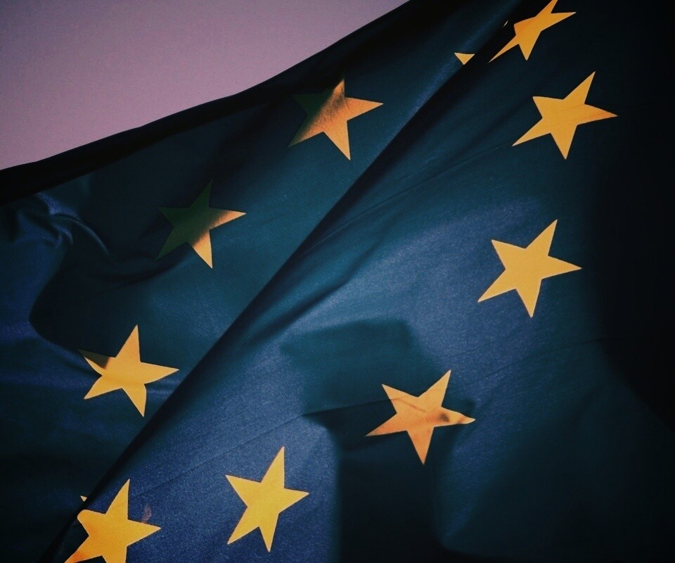 Синий флаг Евросоюза (европейского союза) обои