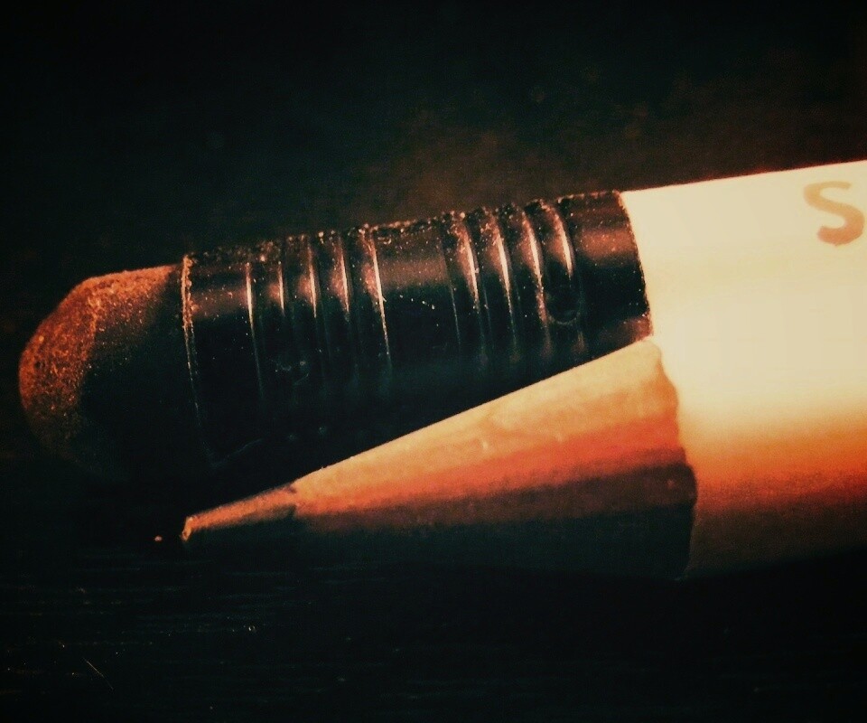 Карандаш обои