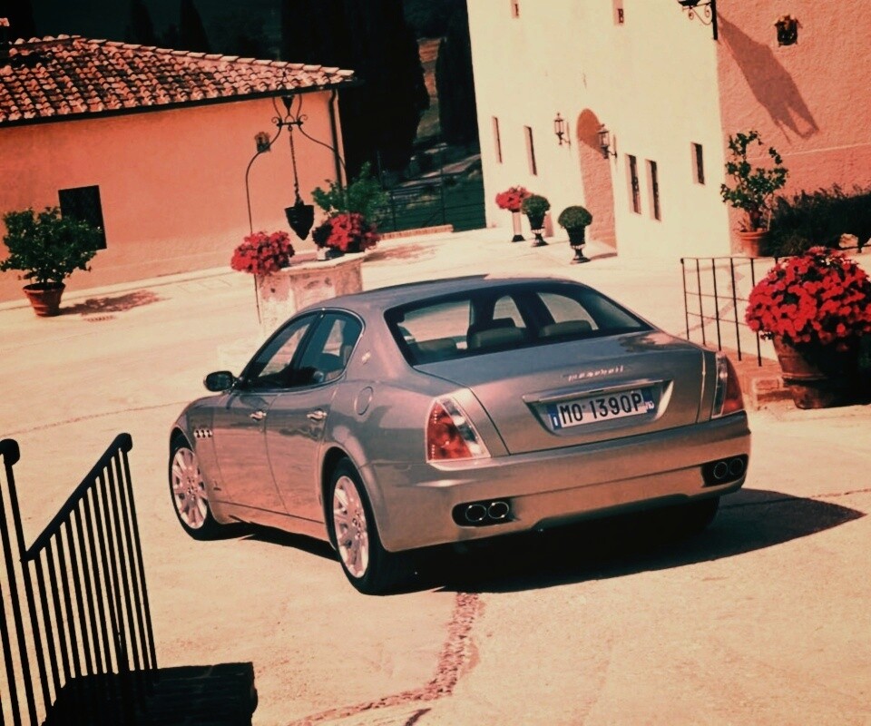 Maserati Quattroporte обои