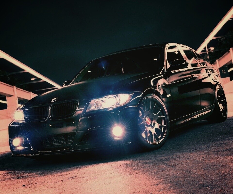 Чёрный БМВ обои