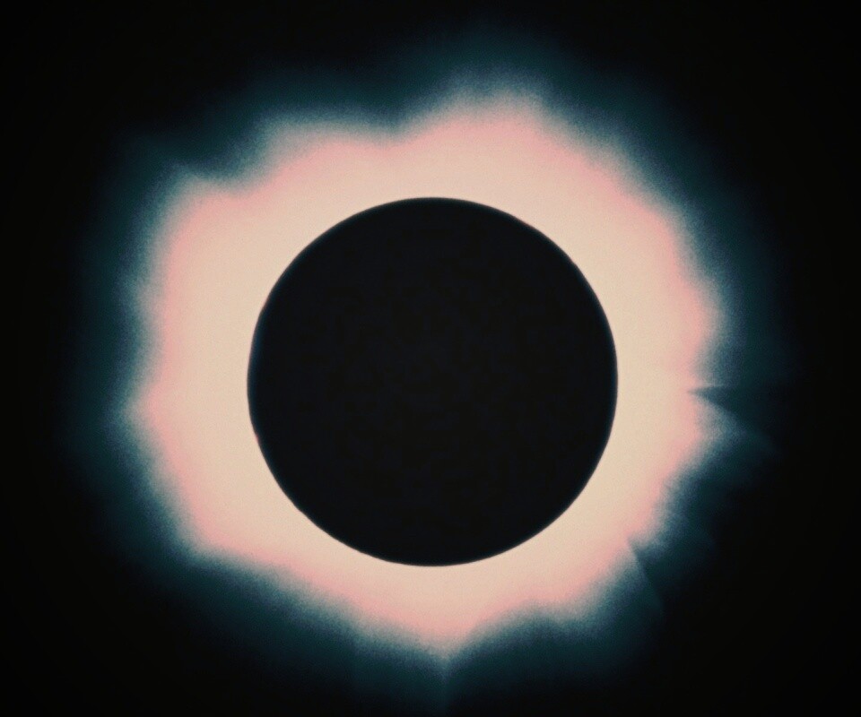 Полное солнечное затмение обои