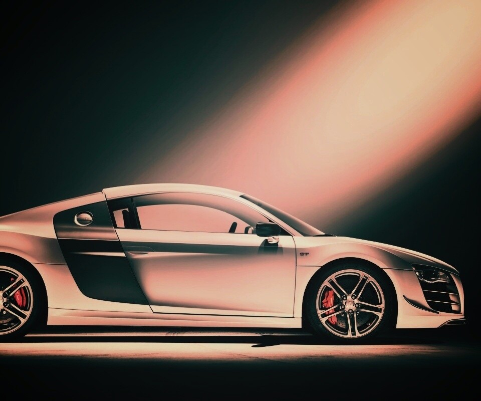 Audi R8 вид сбоку обои