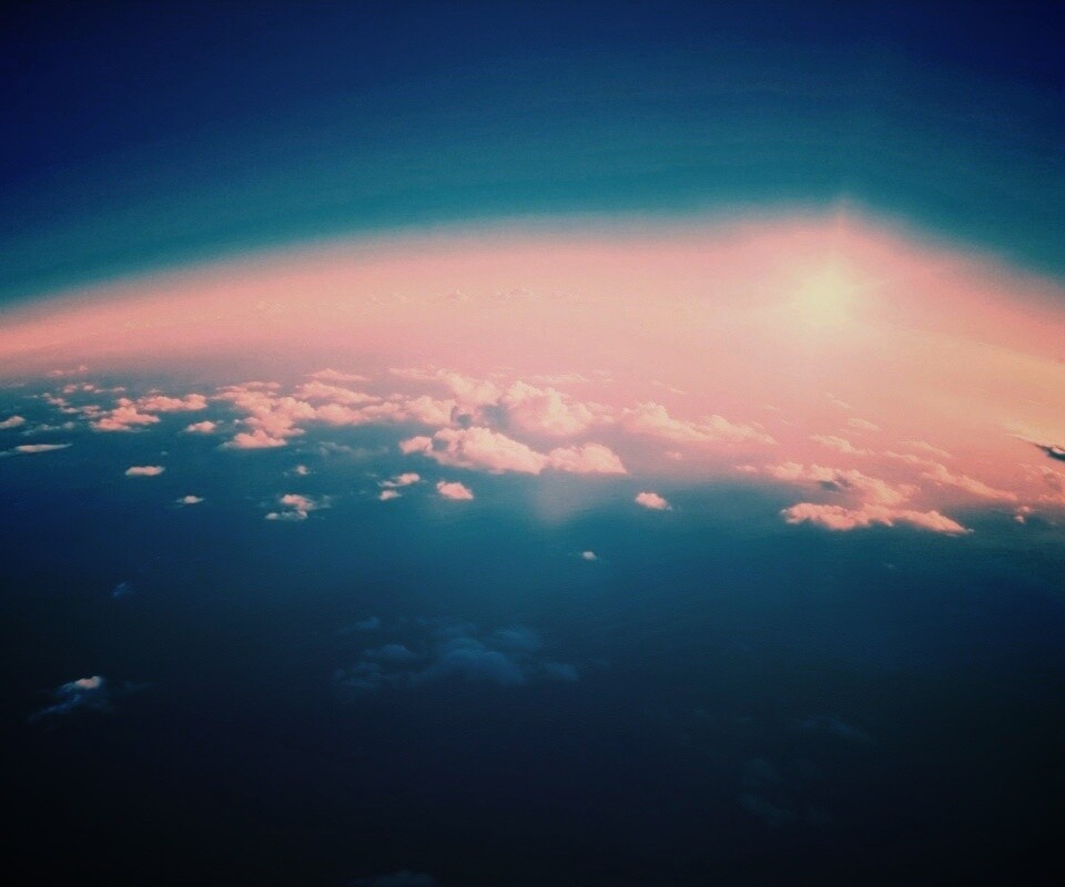Вид с верхних слоёв атмосферы обои