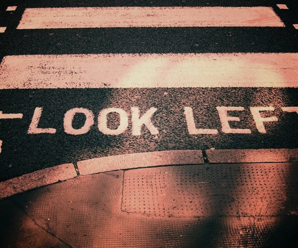 Посмотрите налево обои