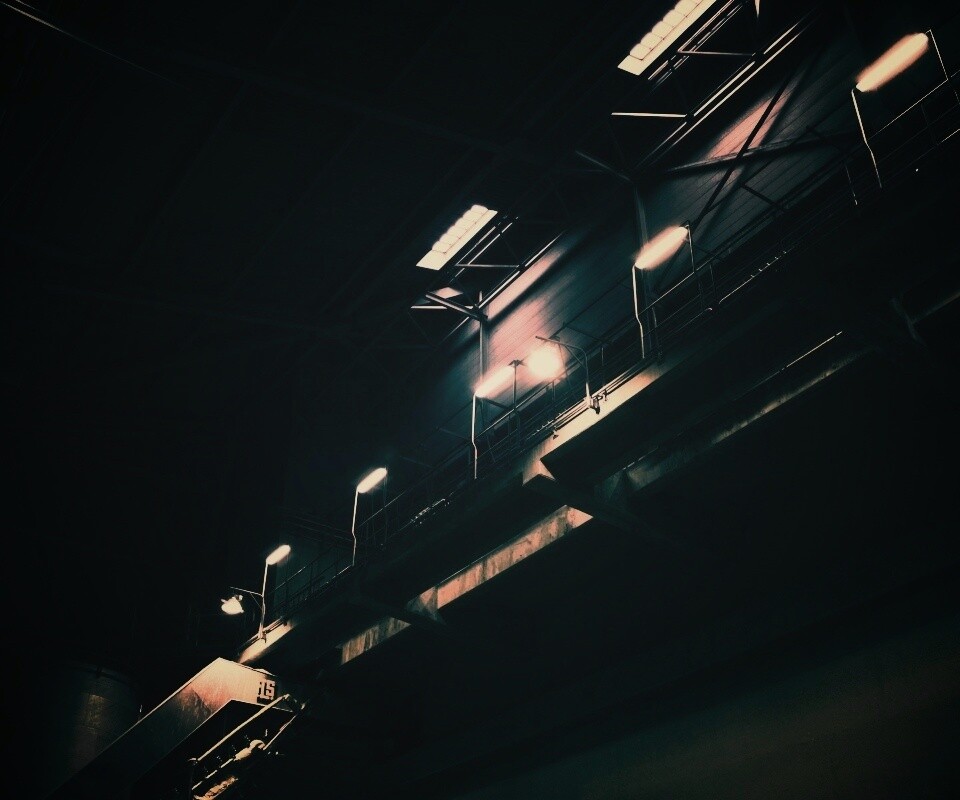 Платформа ночью обои