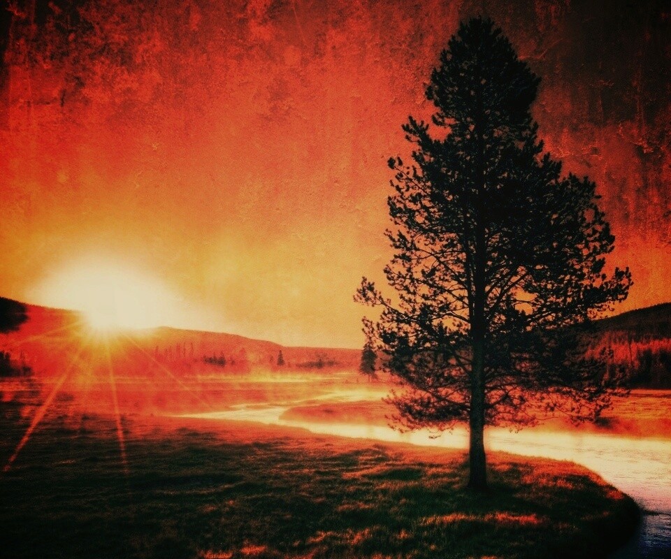 Закат за речкой обои