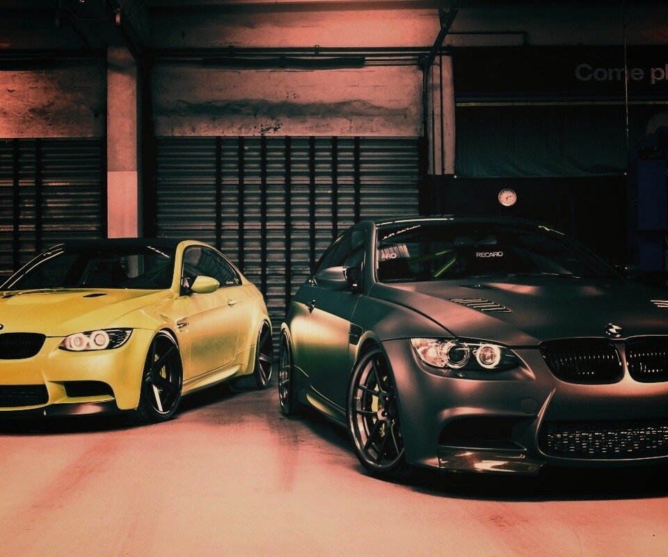 Черный и зеленый BMW M3 обои