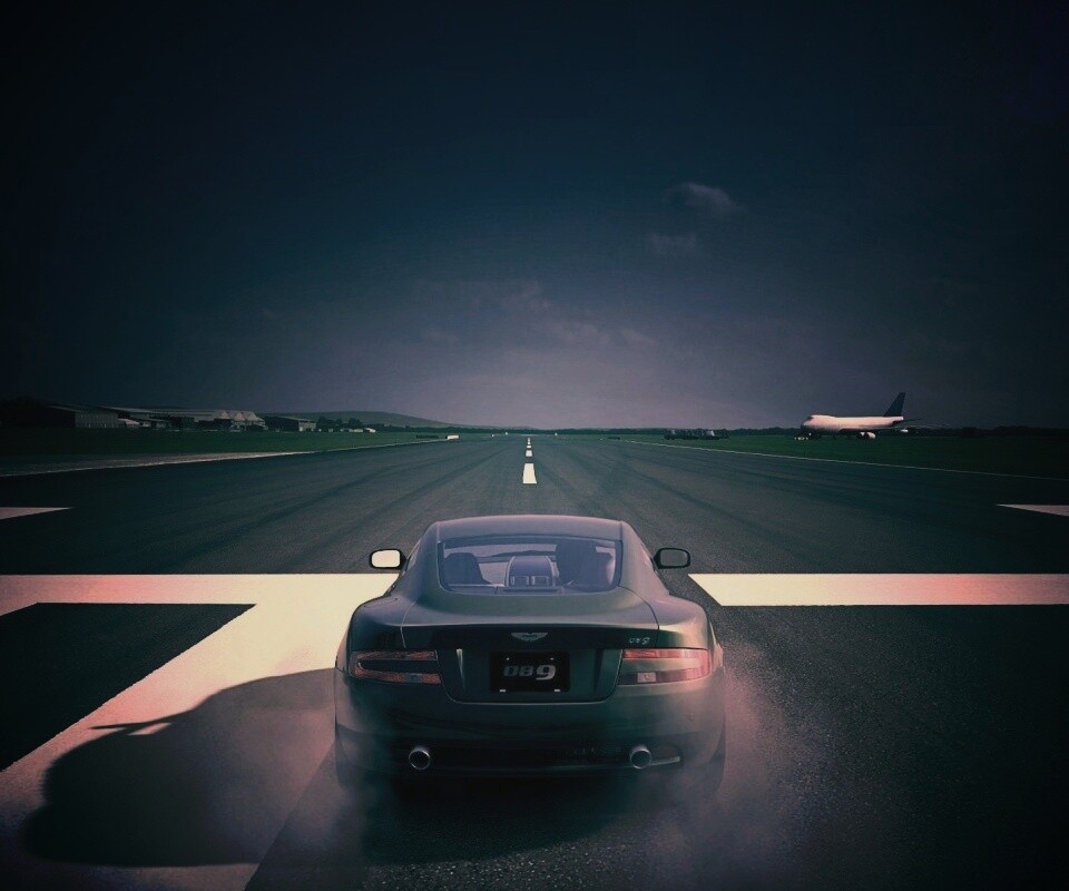 Aston на взлетной полосе обои