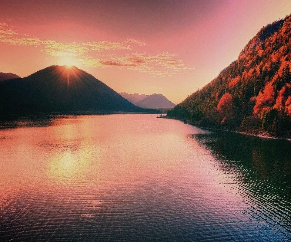 Закат в горах обои