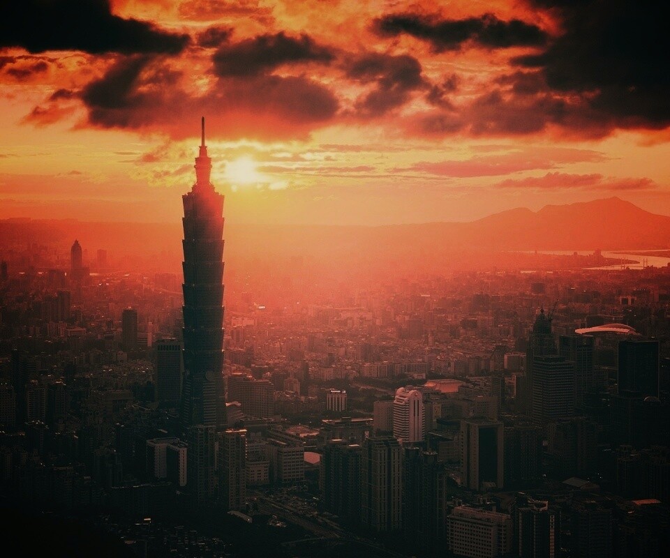 Башня на закате обои