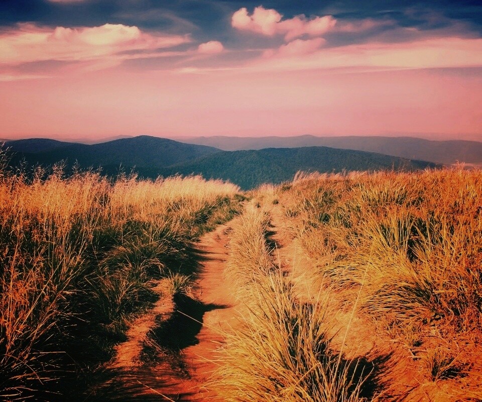 Дорога высоко в горах обои