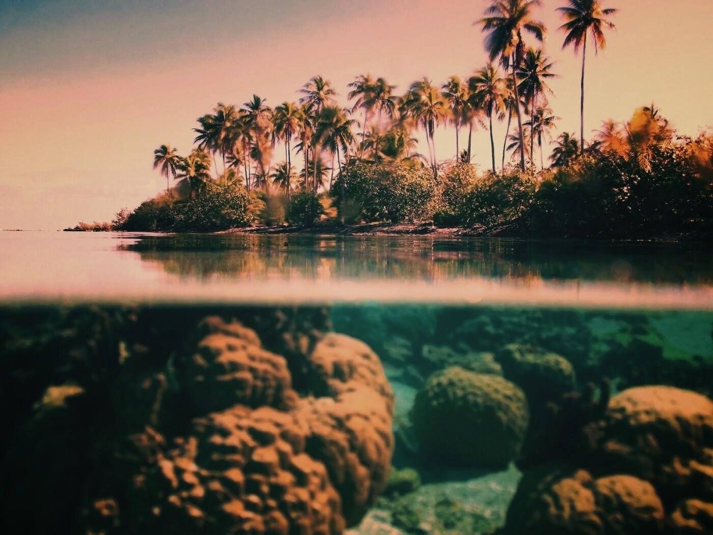 Из-под воды обои