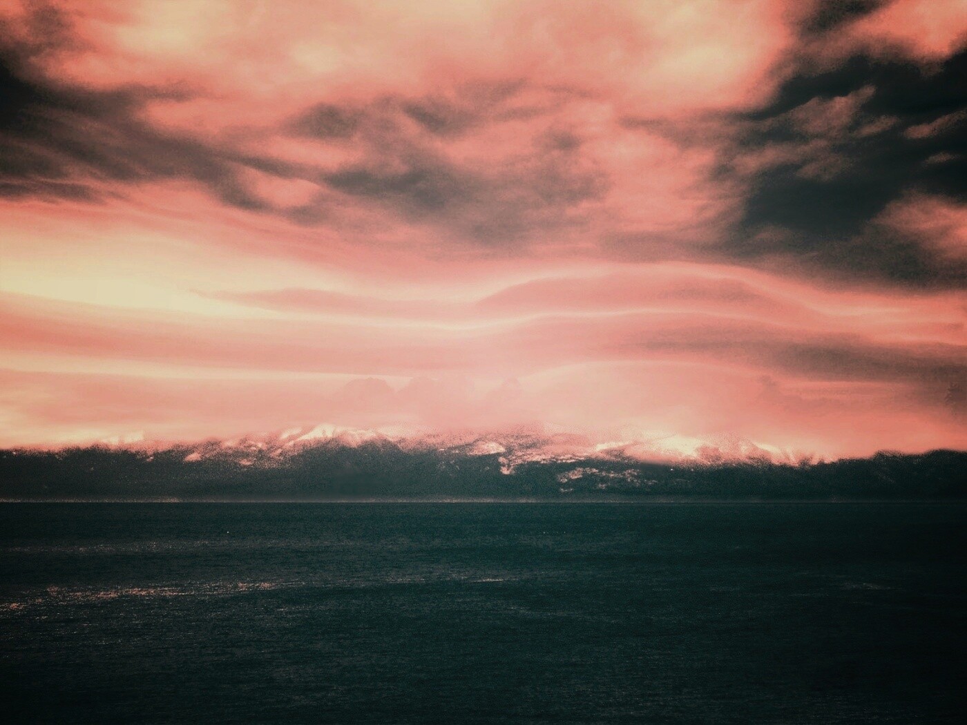 Горное побережье обои