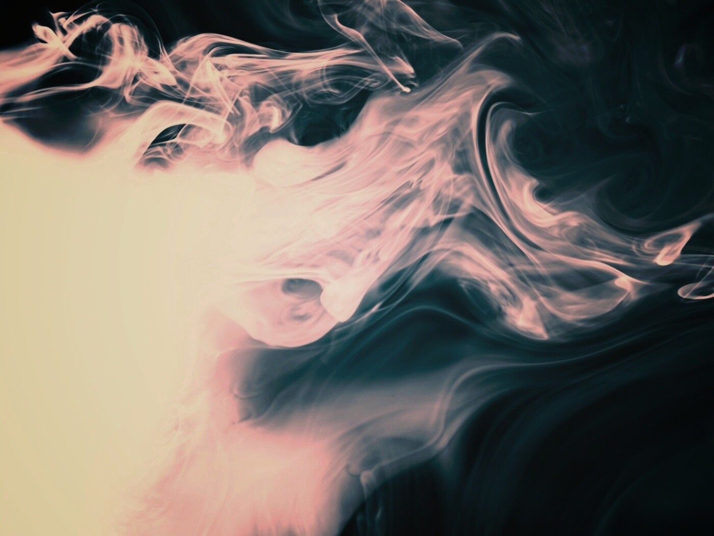 Подсвеченный дым обои