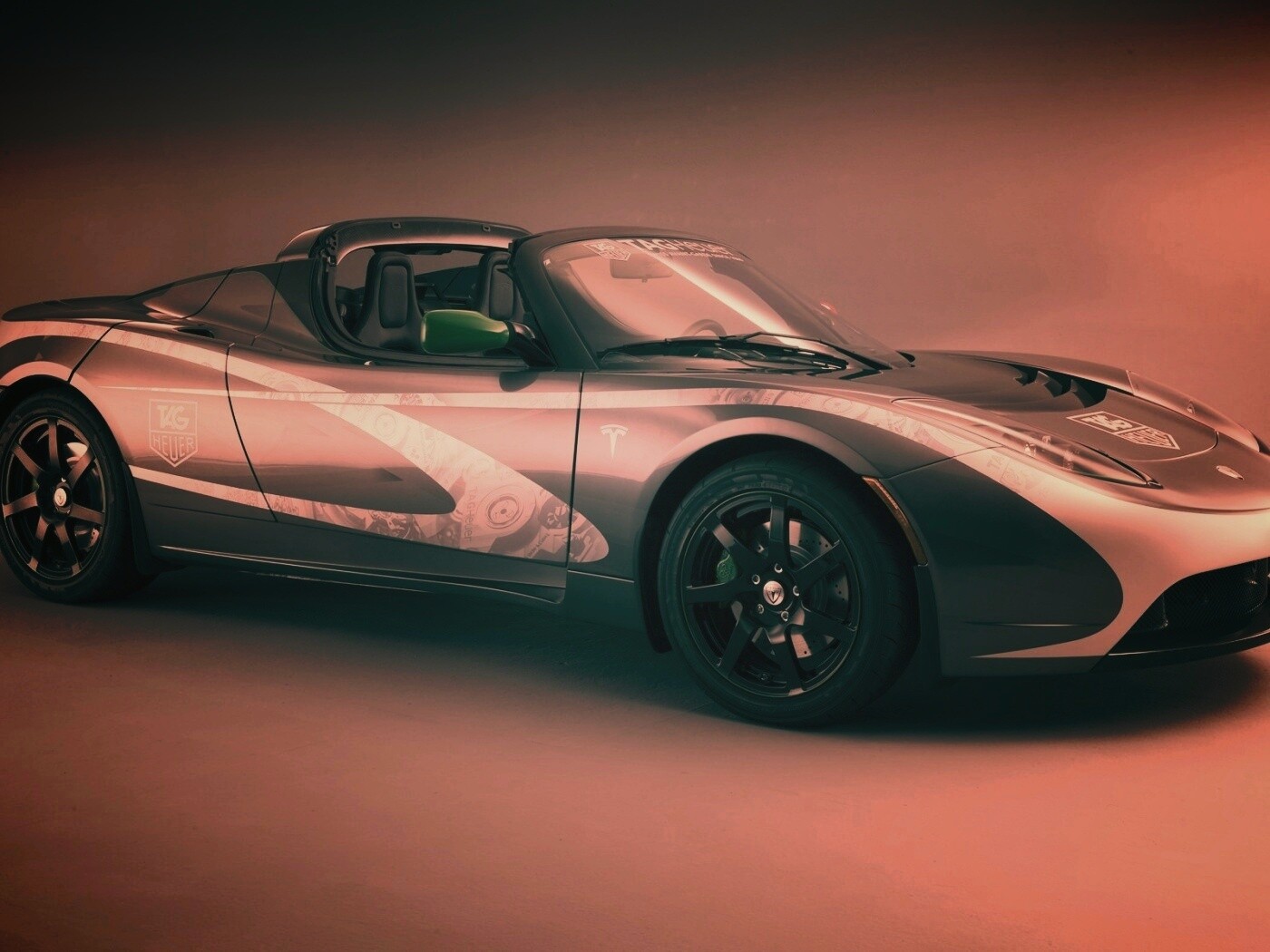 Tag Heuer Tesla Roadster обои