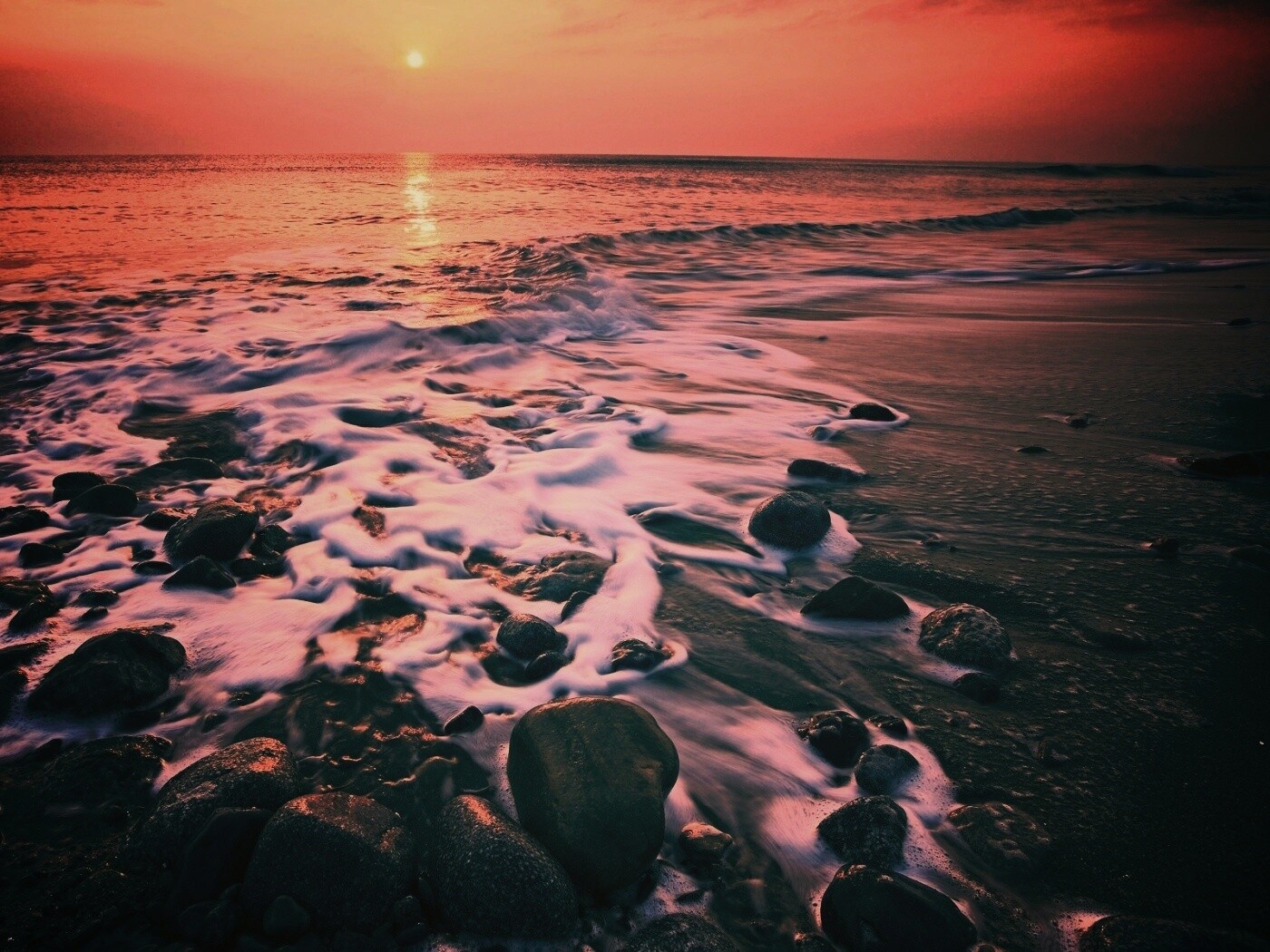 Каменистый берег обои