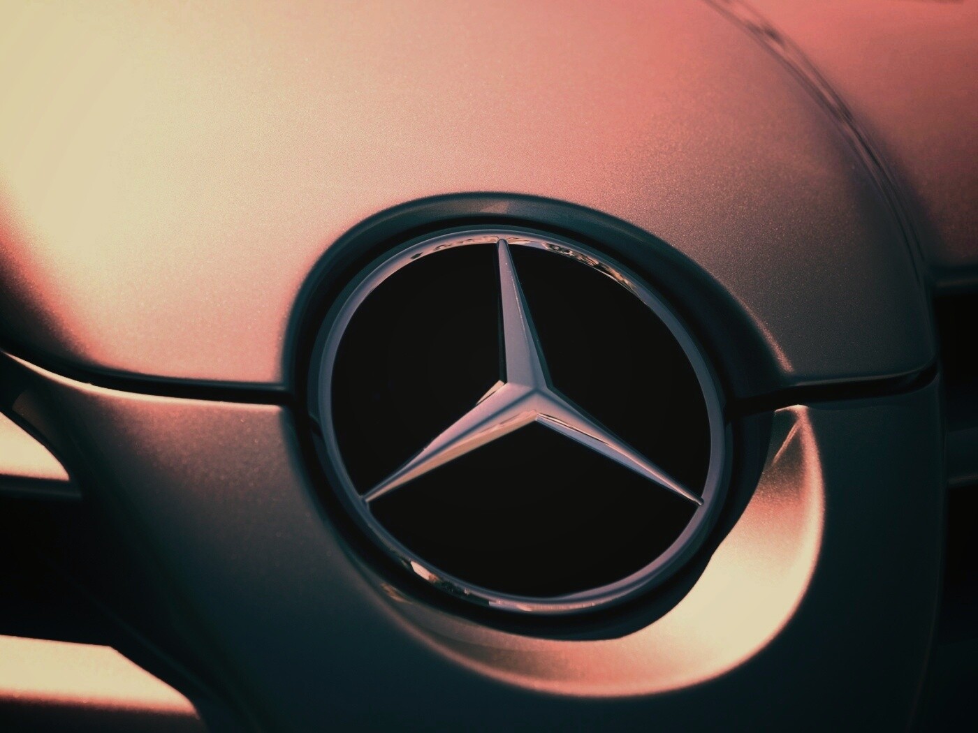 Логотип Мерседес обои