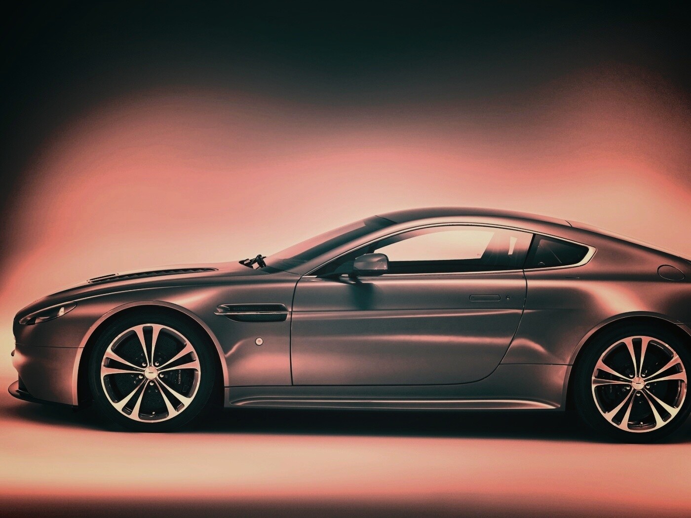 Астон Мартин обои