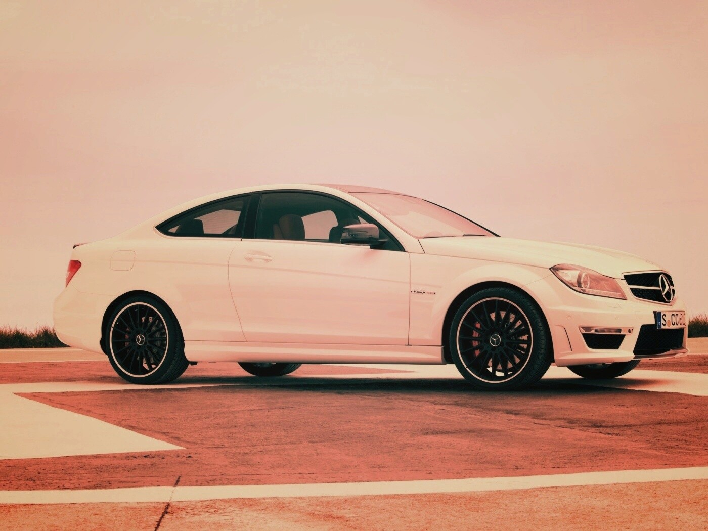 Mecedes C63 обои