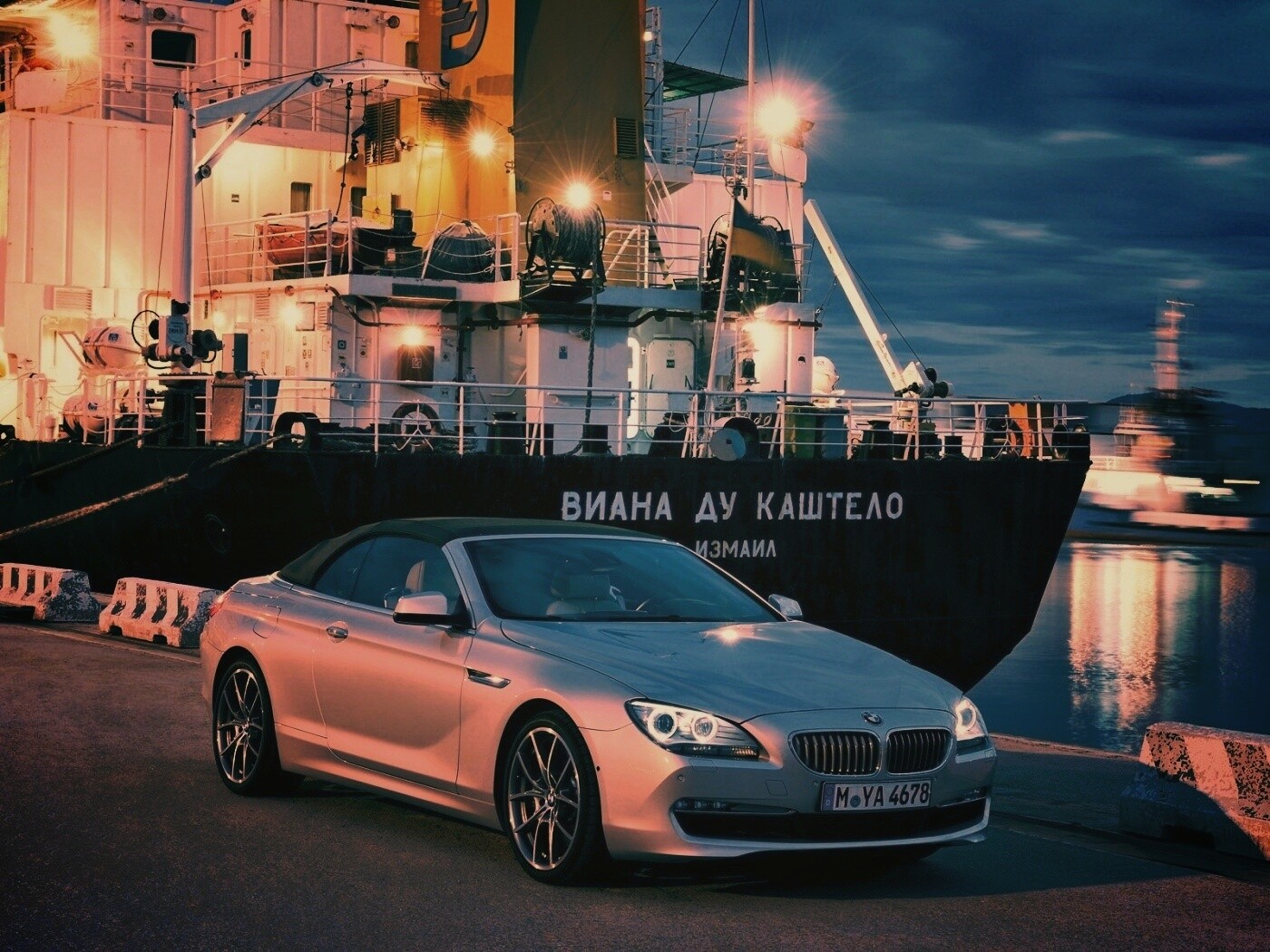 BMW 6 в порту обои