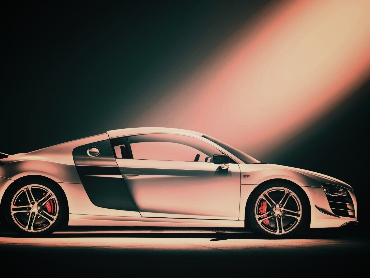 Audi R8 вид сбоку обои