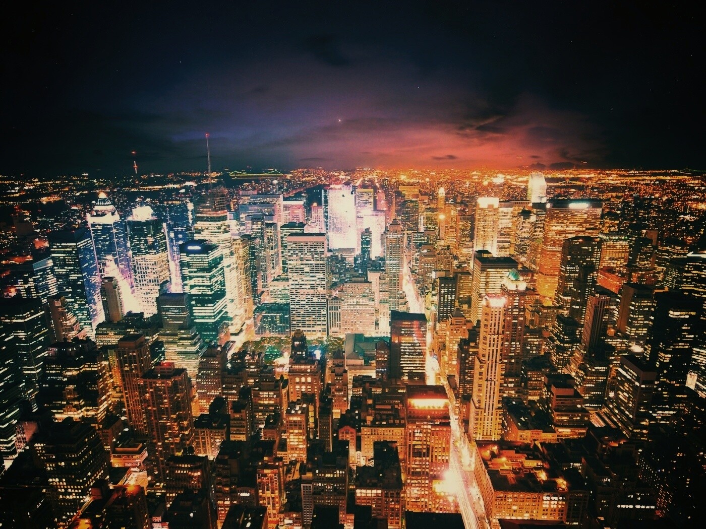 Вид на ночной Нью-Йорк обои