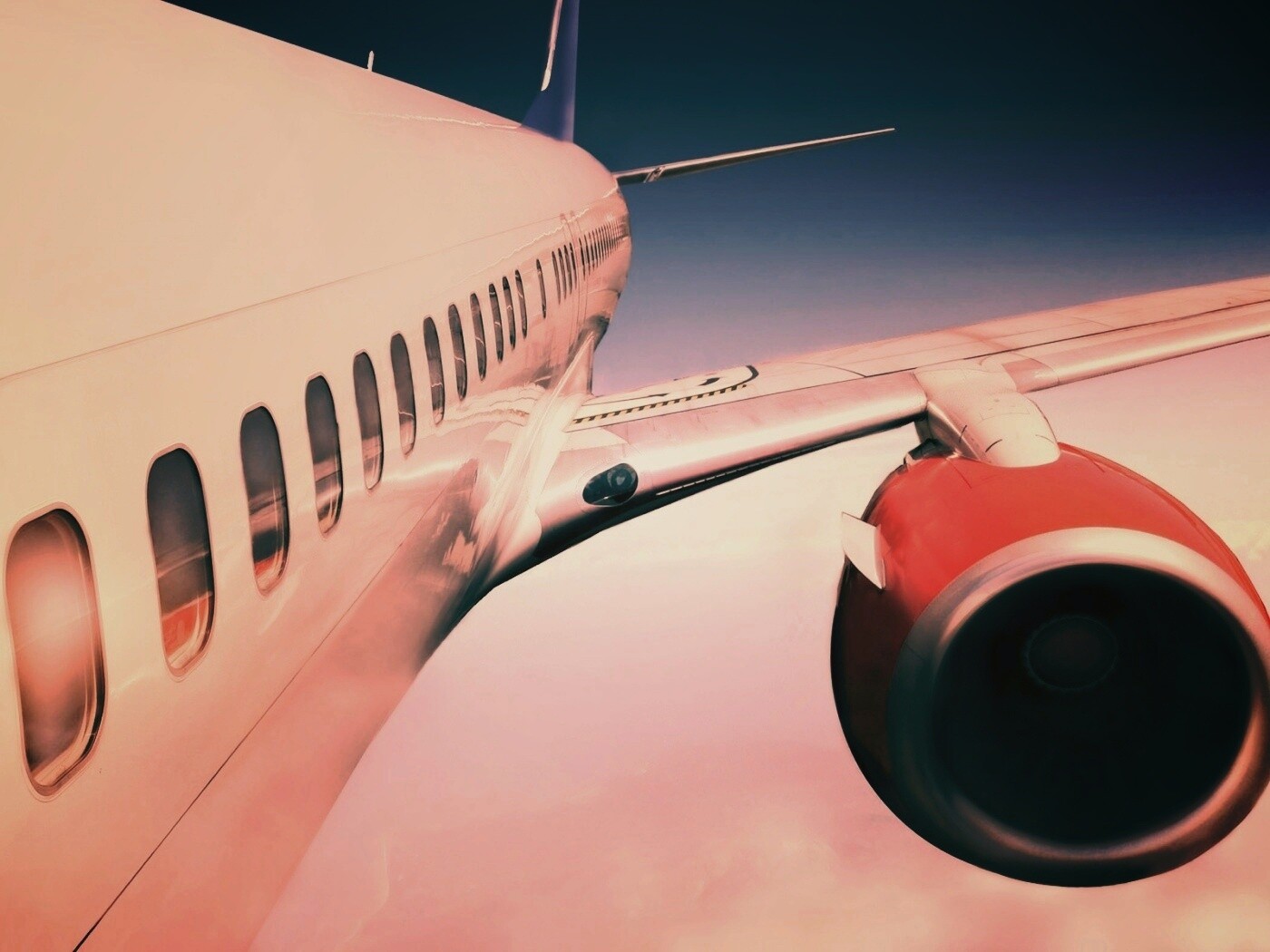 Вид на борт самолёта обои