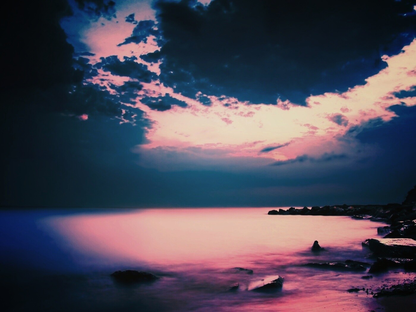 Загадочный свет обои