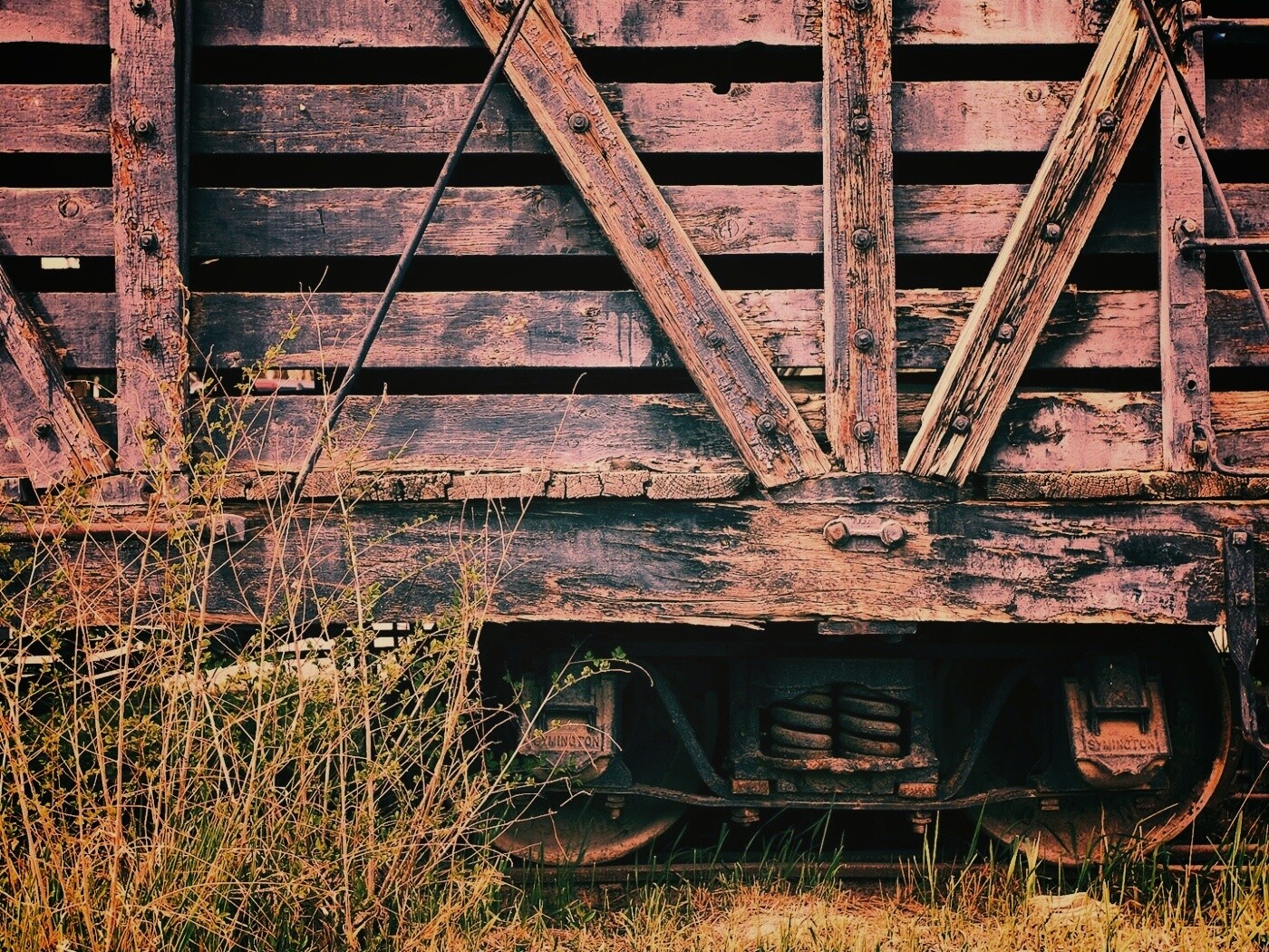 Старый грузовой вагон обои