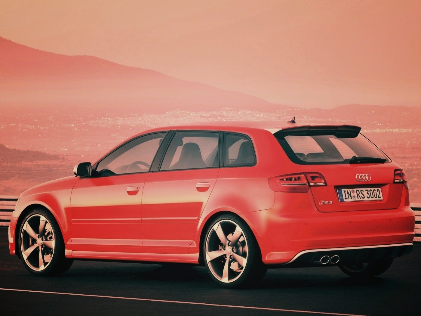 Ауди RS3 вид сзади обои