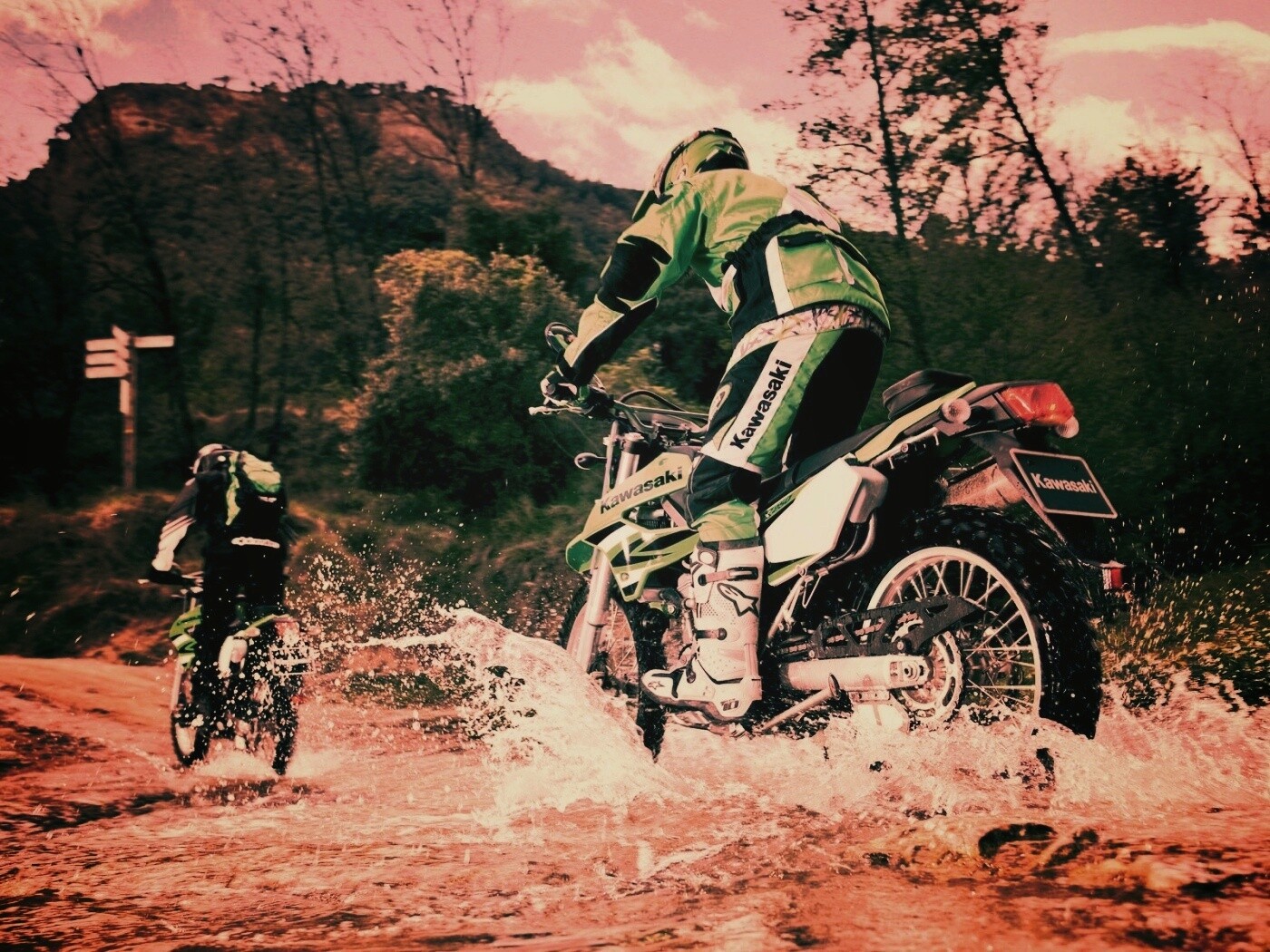 Кроссовые мотоциклы обои