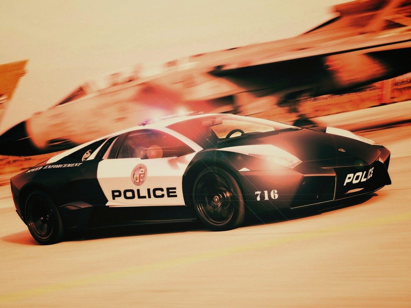 Полицейска Lamborghini из NFS обои