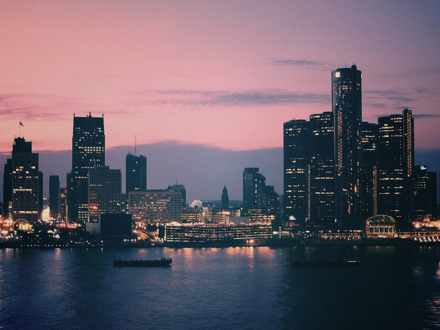 Детройт обои