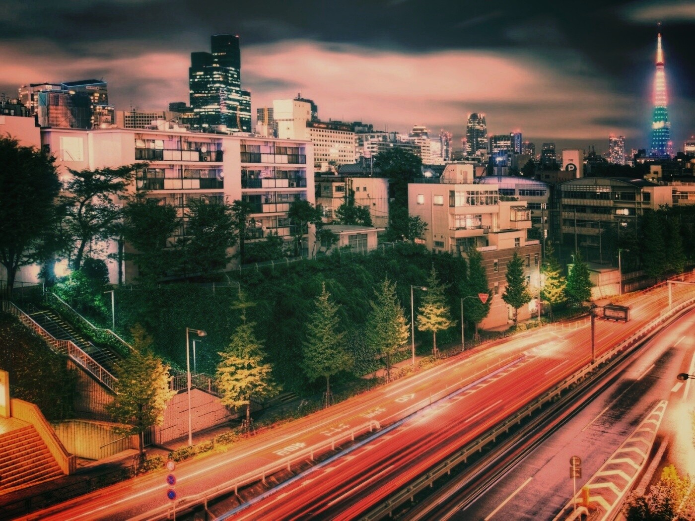 Светящийся город обои