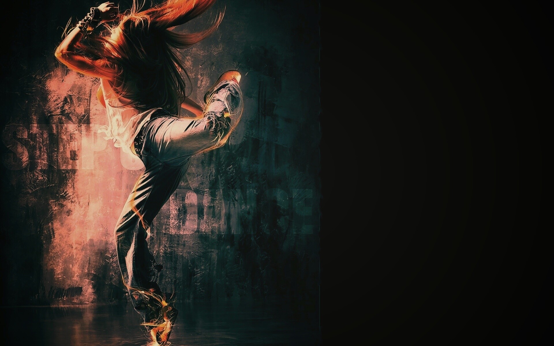 Девушка в диком танце обои