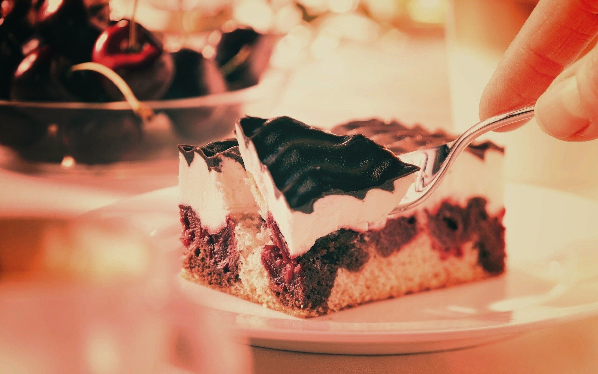 Вишневое пирожное обои