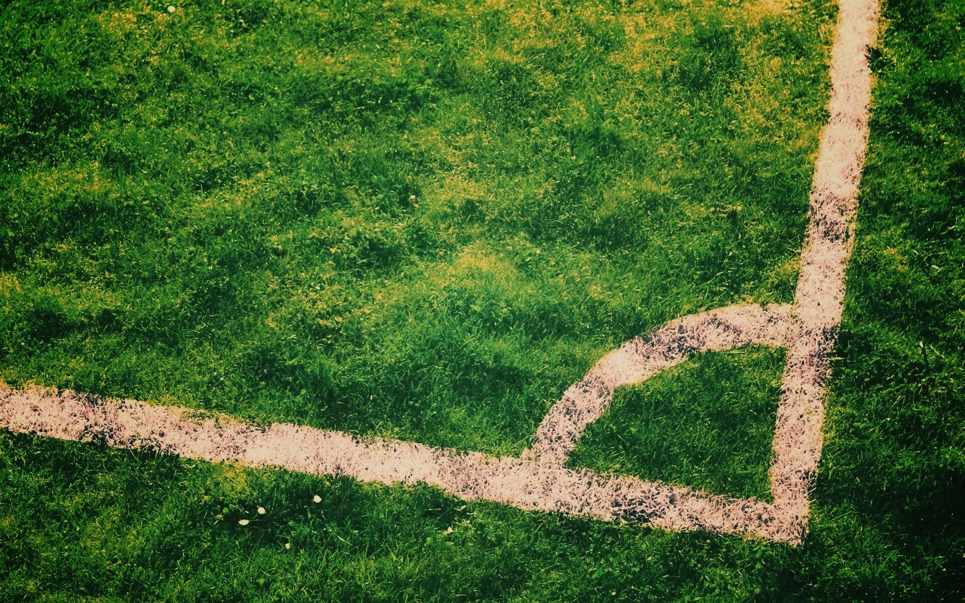 Угол футбольного поля обои